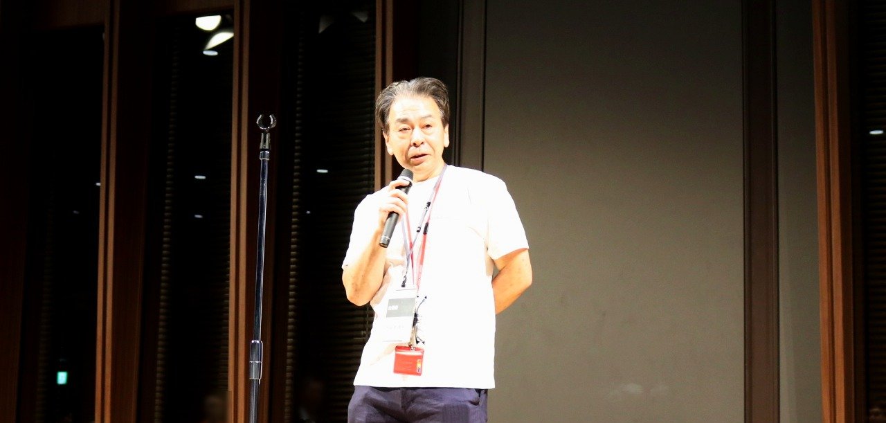 閉会の挨拶をする当社専務取締役 大谷津